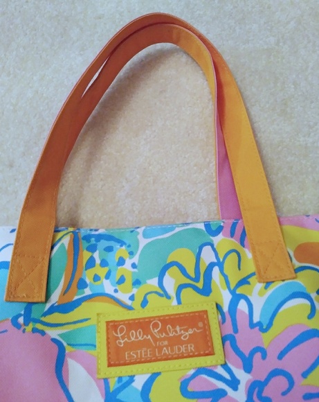 LAST CALL🍂 Lilly Pulitzer tote travel bag reusable bag for Estee Lauder purse - Picture 4 of 9